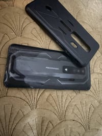 ريد ماجيك 7 • بدون ملحقات • خدوش بالظهر