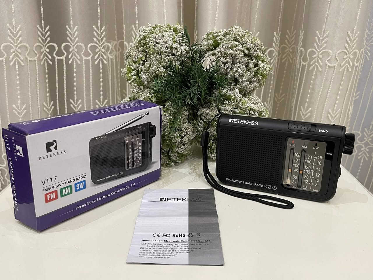 بعد اذن الادمن

راديو من شركة ريتاكس V117 
موجة AM FM SW 
يعمل على بطاريات قلم عدد 2
سحب و نقاء الصوت جدا راقي

للاستفسار و التواصل على الخاص

متوفر توصيل لجميع محافظات العراق


**إذا كنت صاحب هذا الإعلان وتريد حذفه لأي سبب، رجاءا أرسل رسالة إلى الدعم الفني**