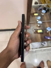 جهاز ريدماجيك 9برو نضيف وستعمال قليل ذاكره 256 رام 12 الجهاز مابي اي ش...