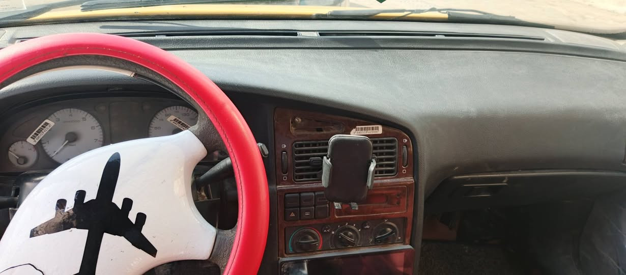 بيجو مديل 2015 حلوه مكينه كير تبريد يرادله بس صبغ السعر22مستعجل على بعته رقم الهاتف ***********
