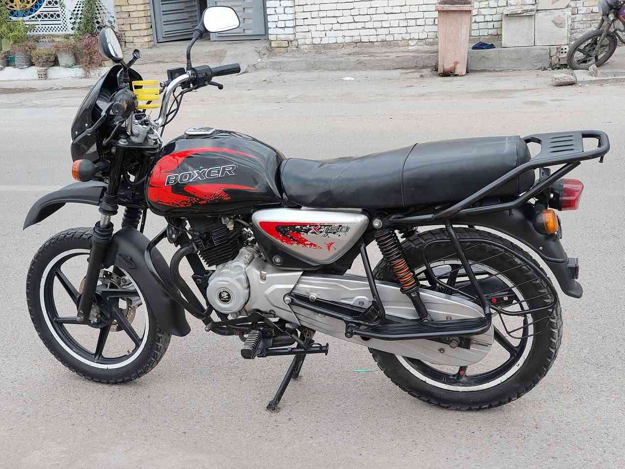 للبيع موديل 23 السعر مليون و100 بغداد اوراق كامله مامتواجد ع الانترنيت اتصال فقط ***********
