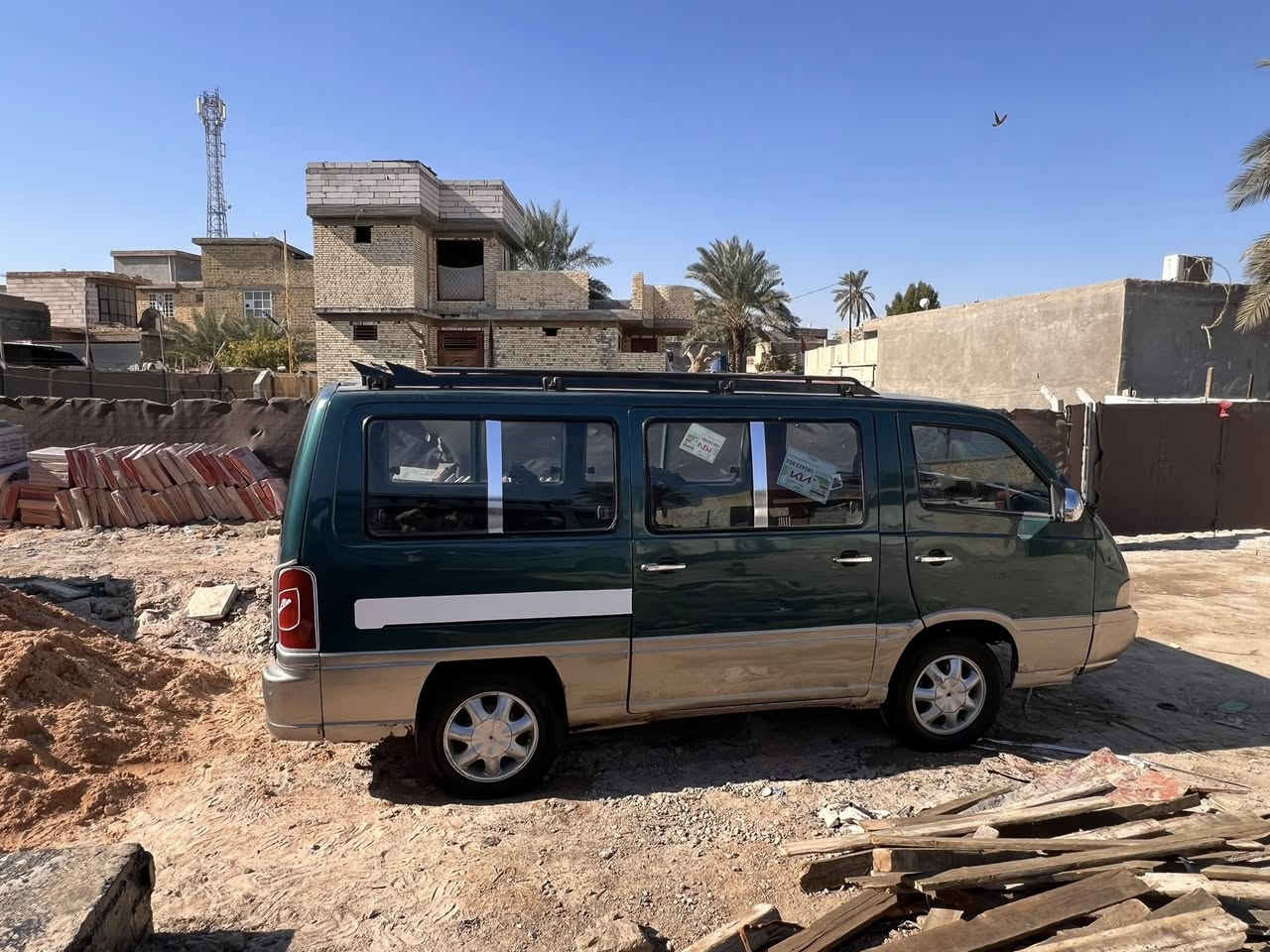 سلام عليكم ستانا مديل ٩٦ سياره جاهزه مصبوغه ستوهه برانكيتات جدد كير جديد مكينه تبخر تخم تاير جديد كبل لشارع سنويه جديده ل٢٨تحويل مباشر مرارس حسب لقناعه مكان طوريج  ***********تصال فقط سعر 53وبيه مجال
