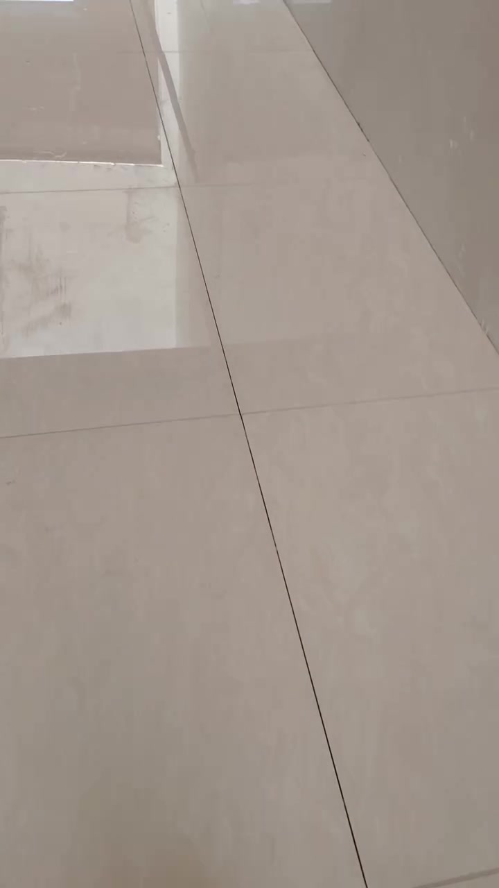 السلام عليكم خلفه اشتغل أرضى جداري سيراميك بورسلين مرمر بابل ***********
