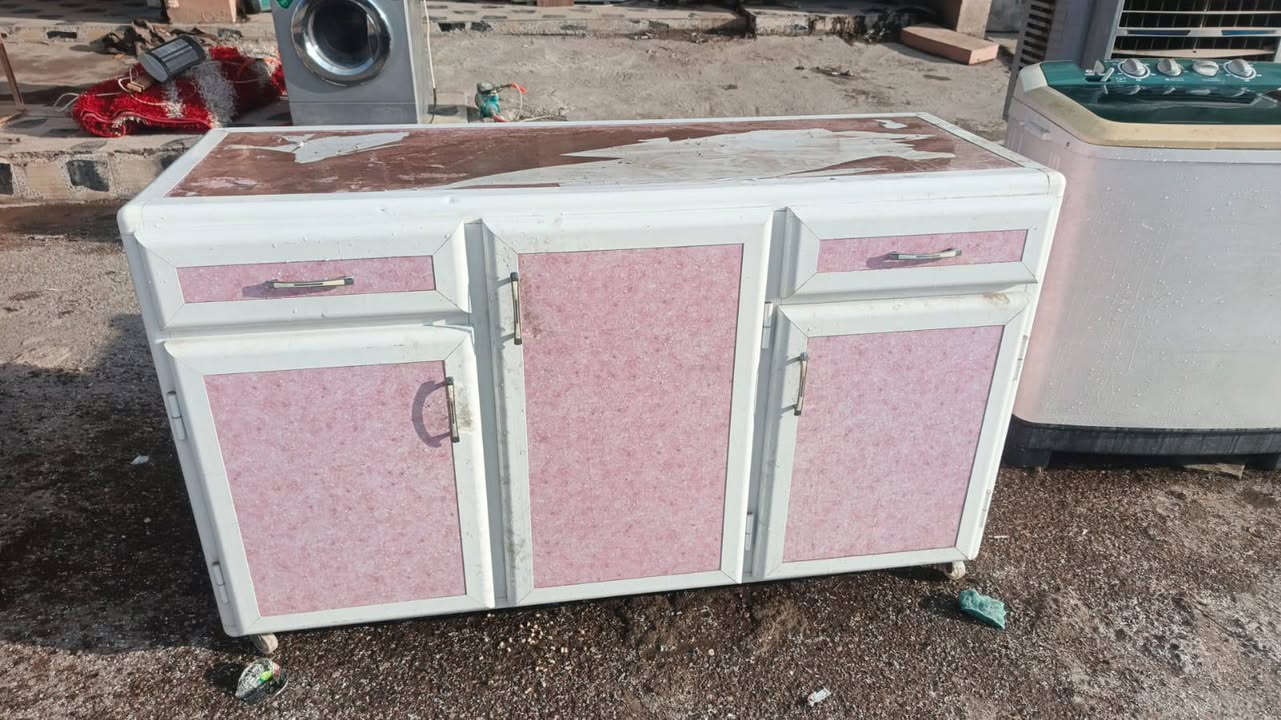 بيع وشراء جميع الاثاث المنزلي
🔴يوجود. مراوس كاونترات قديم ب جديد♻️
🔴يوجود. تفصال كاونترات جميع القياسات✔️
🟢للاستفسار 🔸***********🔸📞
🟢حي النصر سايدين مركز عروبه📍
