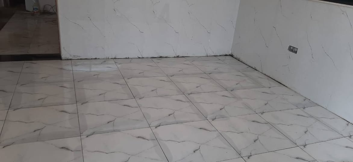 خلفه سيراميك إيراني وسعار مناسبه بآيات جداري ارضي واجهات 
***********
