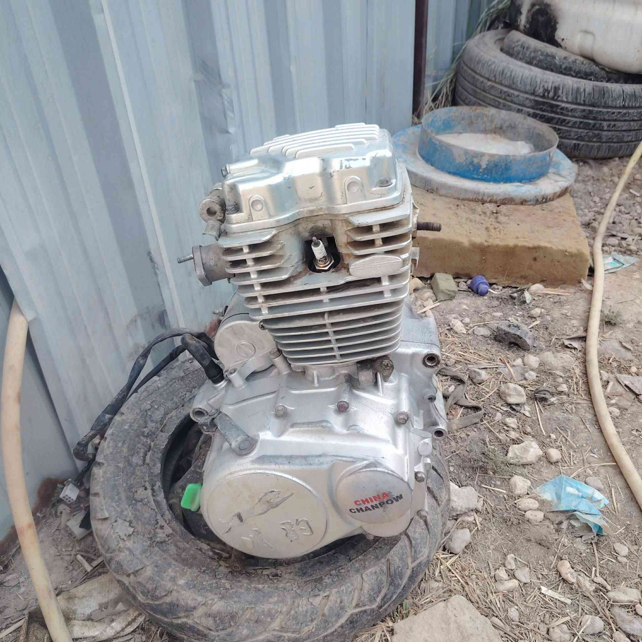 سلام عليكم محرك ٢٢للبيع بي صوت وكدام عينك وياه كابريته وشوته لاتصال ***********
