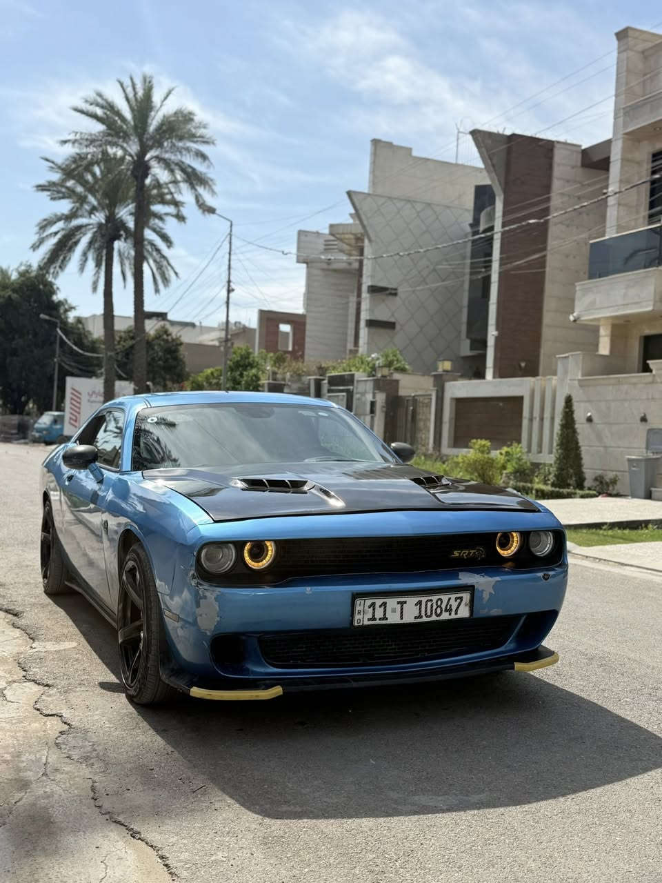 جالنجر موديل 18 لون مميز تحويل ثاني يوم رقم بغداد السياره بيه ربع 4قطع صبغ السياره جاهزه الف ما تصرف عله مكان السياره بغداد صوره الحادث مرفق مع المنشوره السعر 136 وبيه مجال ***********
