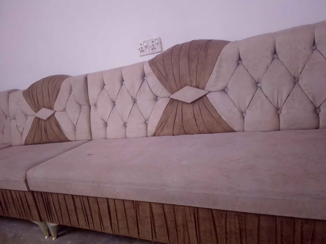 ‎ديوان قنفات للبيع‎ كركوك, العراق


**إذا كنت صاحب هذا الإعلان وتريد حذفه لأي سبب، رجاءا أرسل رسالة إلى الدعم الفني**