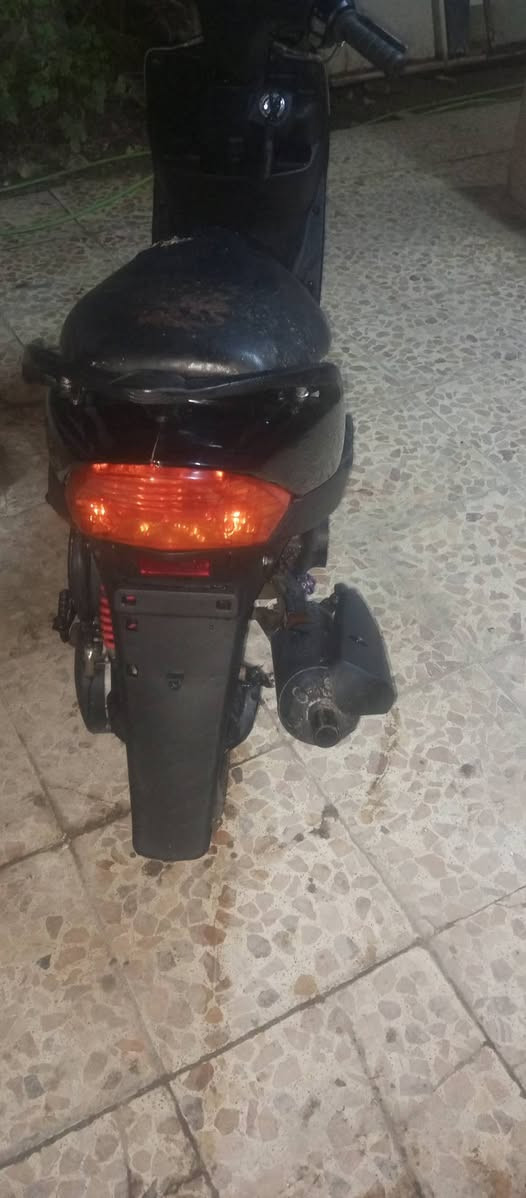 سلام عليكم عندي ماكس عدله ياباني للبيع مكينه بلادي49 خرسه وبيها شلعه معدل كهربائياتها كله شغاله سلف هندر يعني الدراجة جديده بكل معنى الكلمه السعر 550مكاني بغداد حسينية الراشدية قريه الانتصار للتواصل رقمي ***********
