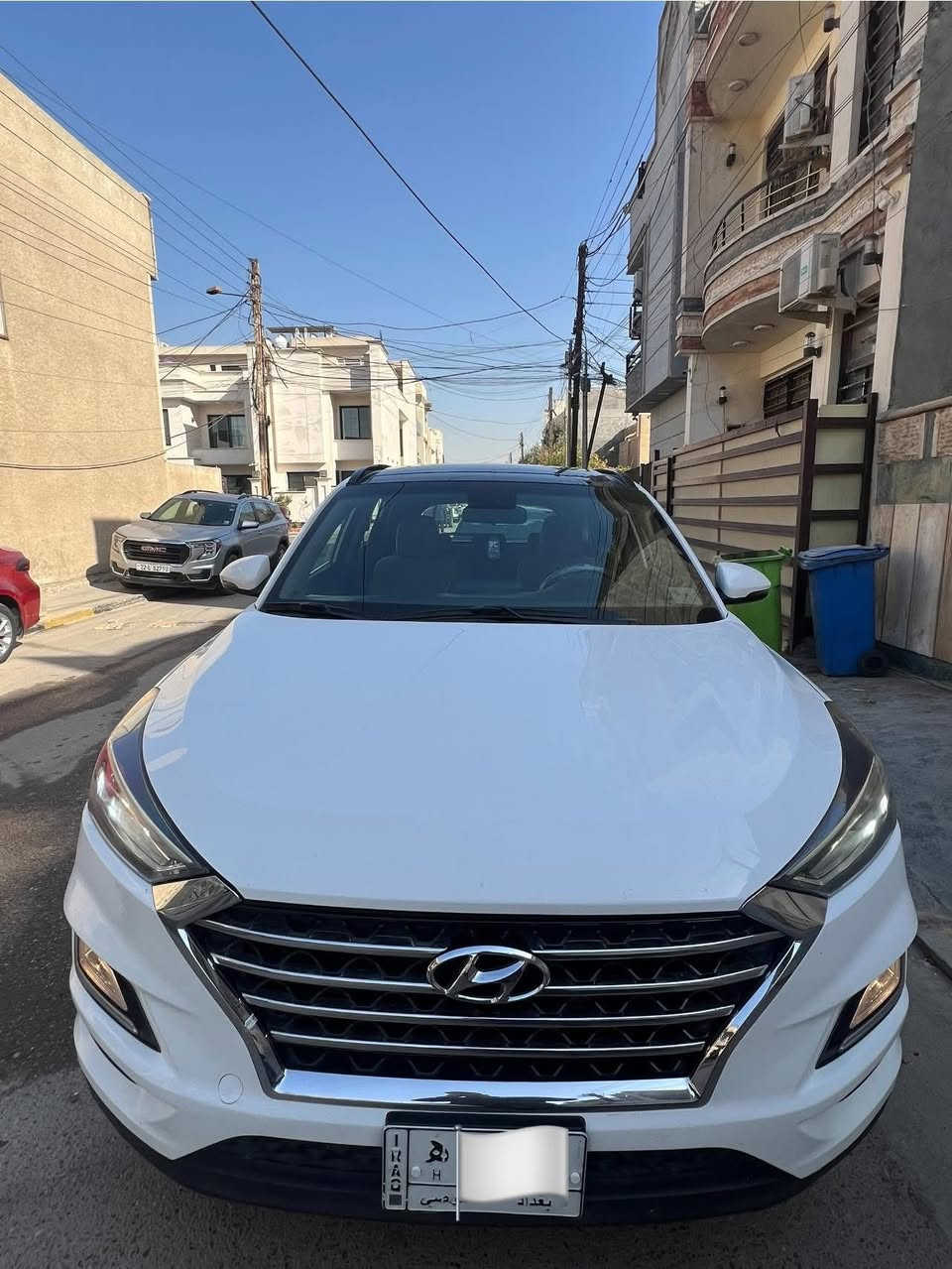 السلام عليكم 
توسان 2020 خليجي. الكاصد اصل 
سايد بريك رجل 
رقم بغداد تحويل مباشر 
محرك 2000 دوش 
بيه جاملغ امامي رش فقط ولباقي كفاله عامه 
اسياره فول للخير واحد علا واحد 
بصمه 
بنوراما 
كشنات 2 كهرباء 
5 عدسات زنون 
لد امامي خلفي 
حساس امامي خلفي 
3 انضمه قياده 
تحكم ستيرن جهتين 
تبريد قطعتين 
كامره دواره 
اشاره ترحيب 
اشاير بلمري ومري شفط 
اسبير مانازل 
وبعد المواصفات المعروفه 
السعر 195 وبيه مجال 
الاستفسار (***********)
