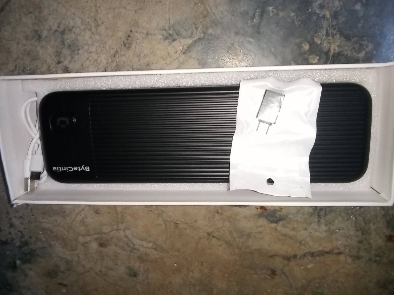 سلام عليكم طابعه حراريه A4 
صنع في الصين 
مع الشاحنه كامل 
طابعة أسئله كلش واضح للطلاب المدارس 
وطابعة صورة أسود وابيض واضح جداً 
السعر 80 بي مجال للشراي استفسار على الخاص 
ويوجد لدينا توصيل داخل الطوز مجاناً 
عنوان طوز خورماتو جمهورية 🏡🌷


**إذا كنت صاحب هذا الإعلان وتريد حذفه لأي سبب، رجاءا أرسل رسالة إلى الدعم الفني**