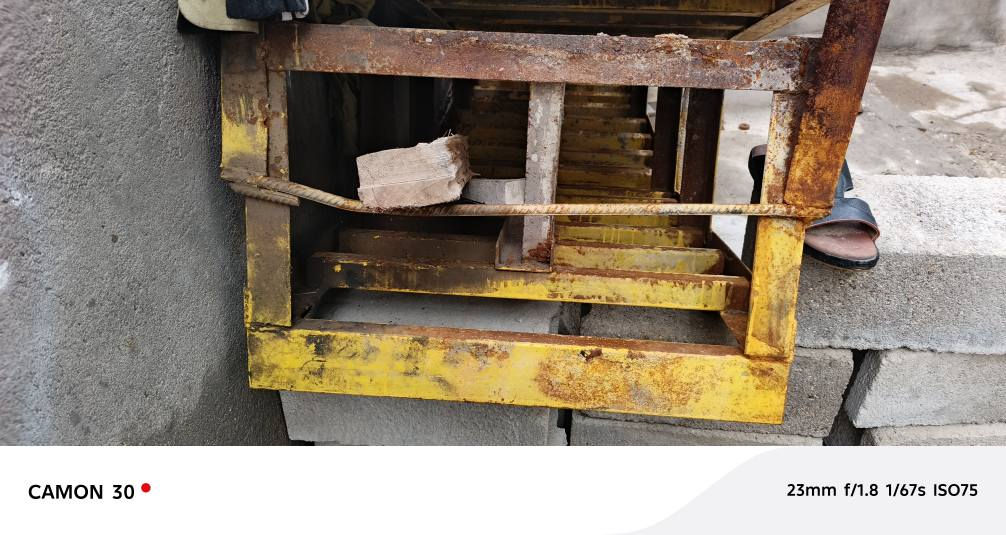 سلام وعليكم رمبه دهن للبيع الطول مترتين او اقل من مترتين بشوي العرض 60 او 70 سانتيم الرتفاع عاليه الرمبه شوفت عيونكم وكلهه تفصال وشيلمان ثقيل انواع السيارات تصعد عليهه. عوزهه بس صبغ بكاني بصره ابو الخصيب جيكور *********** البصرة, العراق
