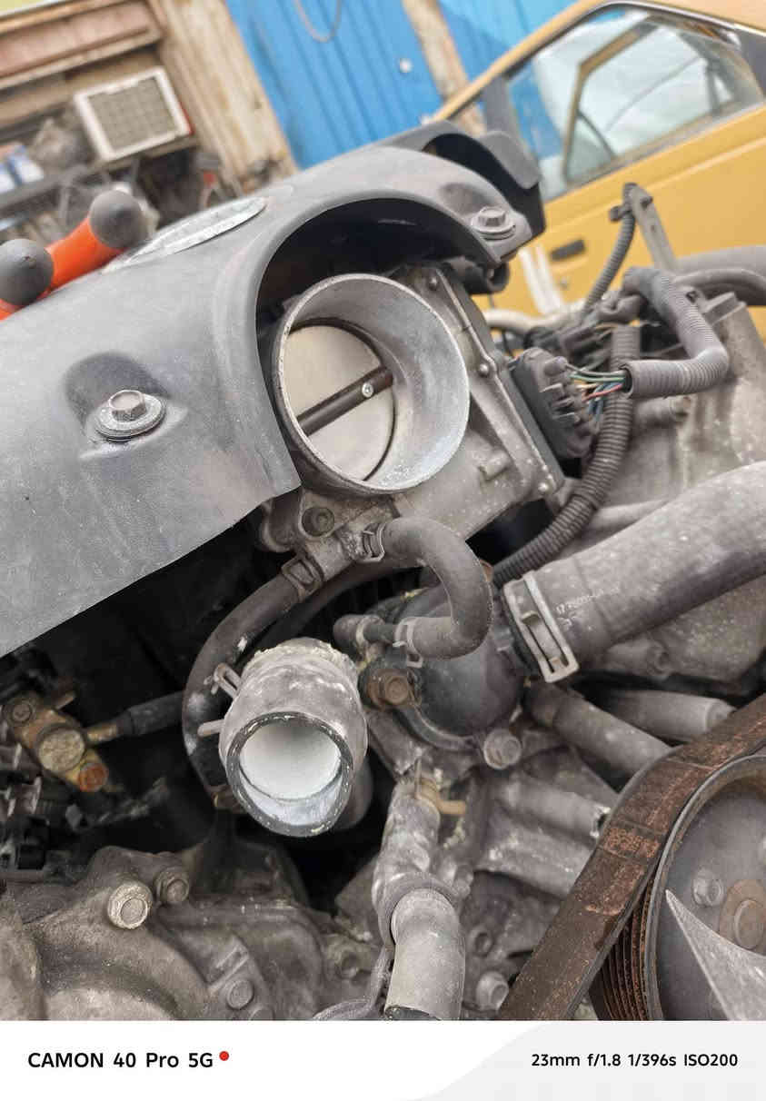 محرك ارمادا وارد امريكي تو ويل محرك جديد البطن ثلج مو مزنجر جديد جديد جديد موديل ٢٠١٢ اخوان فرقو بين الجديد والمزنجر ☺السعر ١٩ ورقة كامل مع الكير والتفرعات والحدادية عنواني كربلاء حي الصناعي بسعر طابوكة وكير والتفرعات والحدادية بلاش ***********
