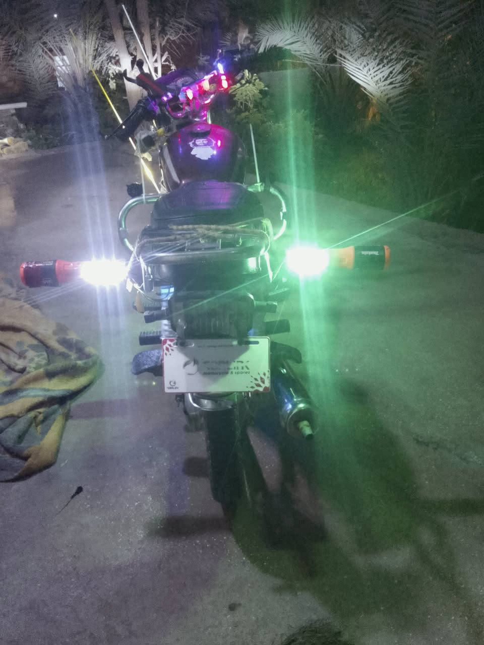 السلام عليكم للبيع 650 وبمجال موديل 20


**إذا كنت صاحب هذا الإعلان وتريد حذفه لأي سبب، رجاءا أرسل رسالة إلى الدعم الفني**