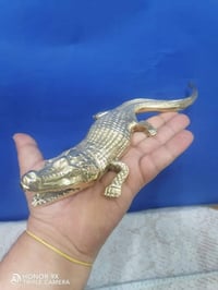 تمساح نحاس • منقوش بالكامل • ٢٩سم