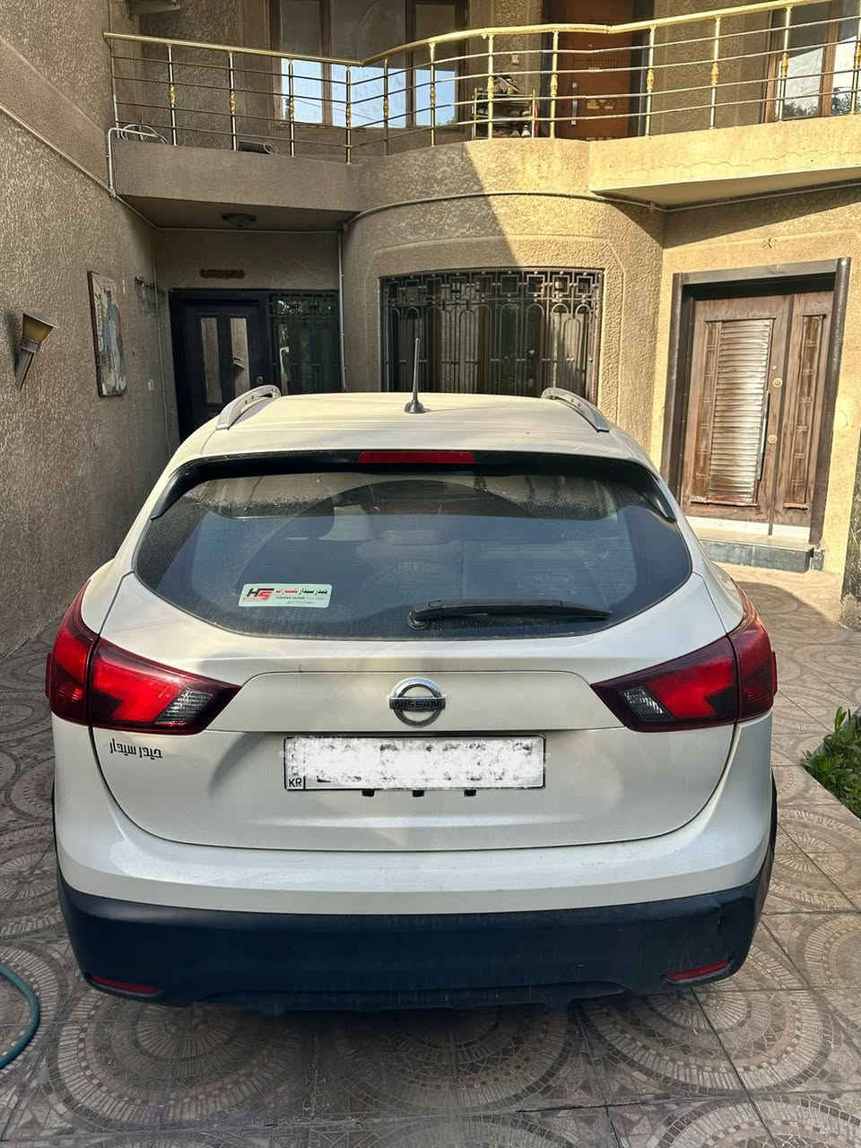 للبيع نيسان روج 2017 سبورت
ماشي 43 ألف ميل حقيقي

كلين تايتل بدون ضرر

بيه طخه بالبنيد و بارد مصلح و صبغ دعاميه اماميه فقط، الباقي مكفول (شاصي مكفول)

جميع الإيرباكات سليمة

محرك 2000 مرغوب

دفع رباعي (4WD) شغال

بصمة تشغيل وأبواب

داخلية لون أسود

شاشة وسائط أصلية + شاشة معلومات

4 كاميرات 360 درجه

تبريد قطعتين

تحكم ستيرن جهتين

ويل حجم 17 أصلي

محرك وكير غير مفتوح شرط الفحص

صدر ممتاز، تايرات جيده ، تبريد ثلج

السيارة نظيفة جداً، بالواقع أجمل من الصور

رقم اربيل 
السعر : 15,000$ 

المكان: بغداد – حي الخضراء
للاستفسار: ***********
