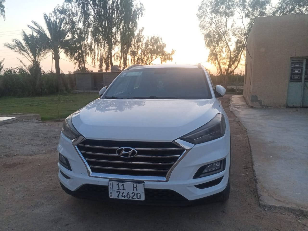 سلام عليكم توسان موديل 2019
رقم بغداد بيها بس كرد بل بنيد 
او بارد بل باب كير مكينه كفاله 
سعر ١٨٠ بيها مجال مكان سياره بغداد اليوسفيه
***********
