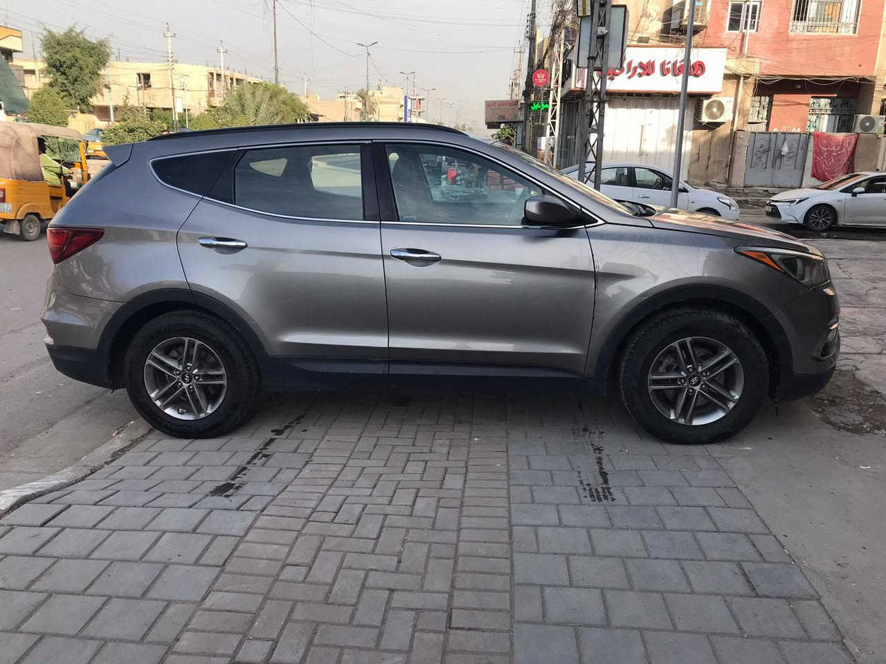 السلام عليكم
من رخصة الادمن
سنتافي وارد امريكي موديل٢٠١٧ مكينة ٢٤٠٠ حادث تبديل بنيد وجاملغ الايمن معدل بارد مثل ما مؤشر بالصورة فور ويل مواصفات عادية السعر ١٣٥ وبي مجال للشراي مكاني بغداد الشعب  للاتصال
***********
