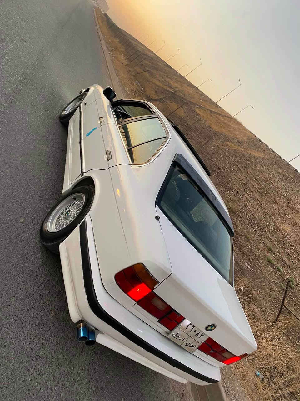 ***********بئيم مؤديل 1990 ٥٢٠ گيرحاديه سلايته جام كاره بايه  سه نه ويي. ٢٠٢١ به سه رجووه   جه مپه كي پيشي هه يه    27 وه ره قه غرامه يي له سه ره.   سافي.  28 وه ره قه. شووين هه ولير.  ***********
ته له فؤن بؤخاوه ني بكه ن جوابي كؤمينت ناده مه وه أربيل, العراق

