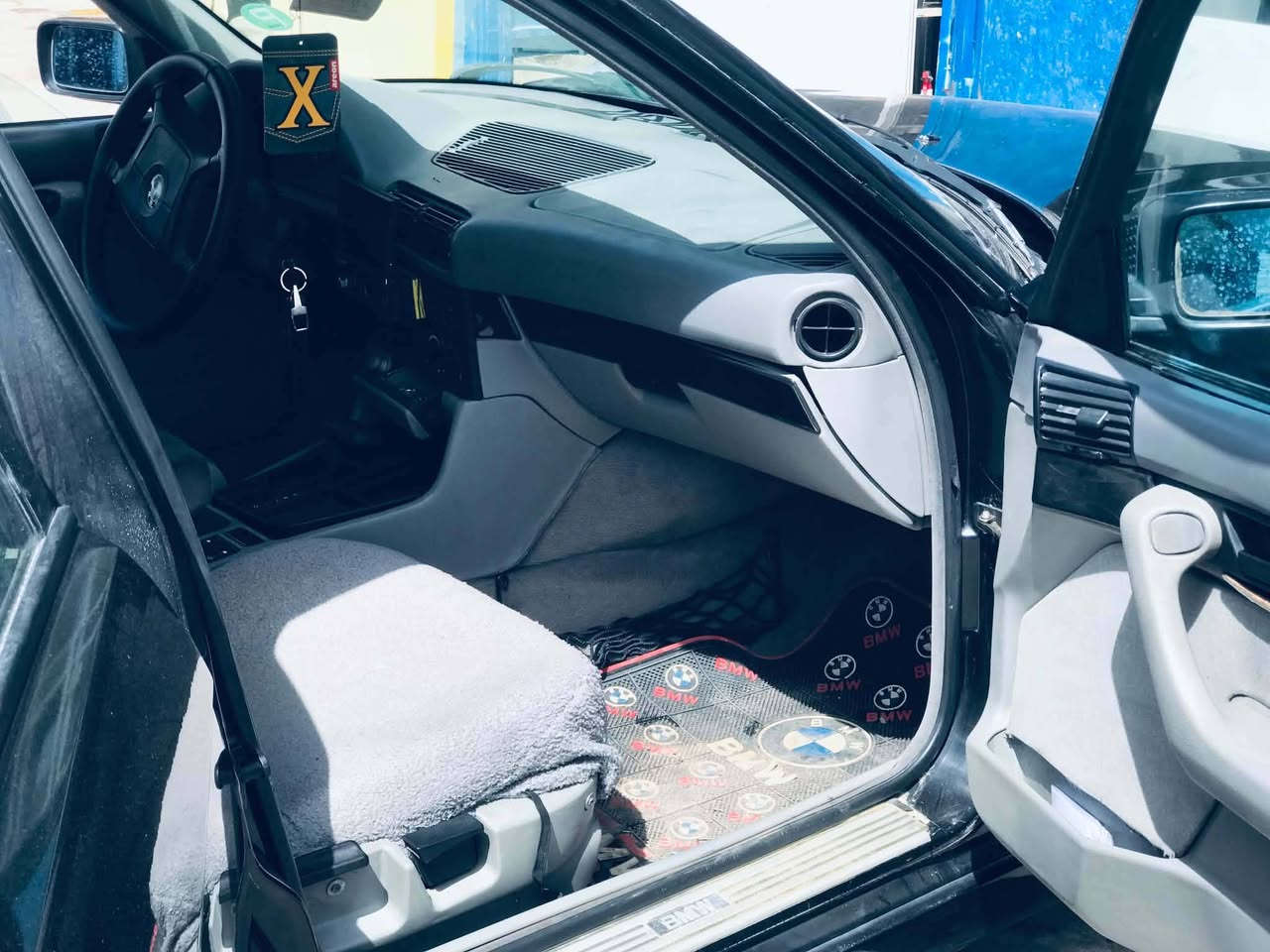 سلام عليكم BMW 1994Ai بلاد 525
رقم سلمانيه باسمي لغايت ٣١
سياره فول فول بس بدون فتحه بدون اي نواقص سياره جهزه من كول نحيه بدون تخه بدون معجون بدون تعدين سياره عل بلاد شط من دعاميه للدعاميه سعر ٨٤ وبي مجال للشراي ***********
