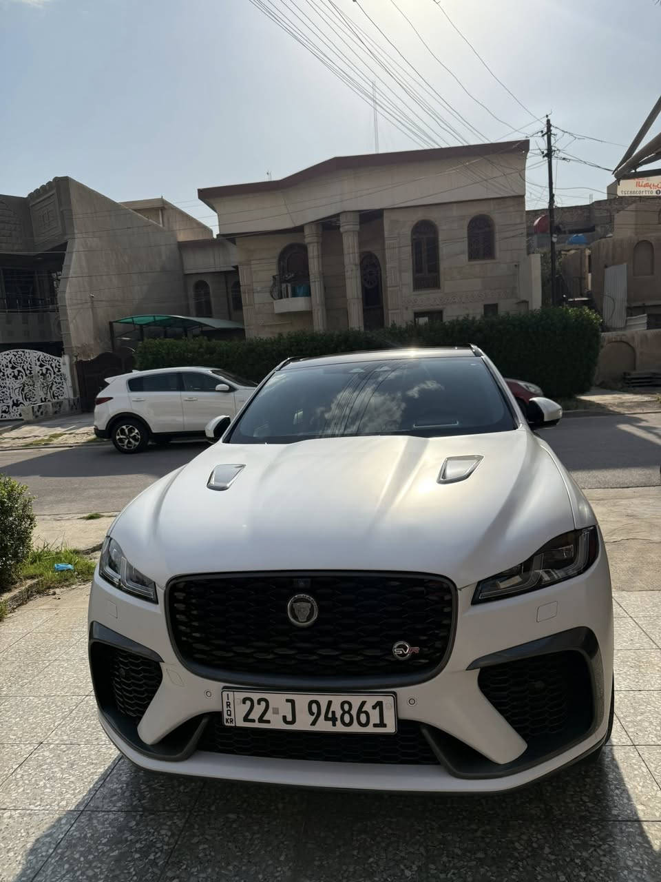 للبيع جاكور svr 2021  شكل جديد اعلى مواصفات شنو بالك بيها مغلفه ppf mat  تضليل بلسنويه   السعر 395 ورقه بيها مجال بسيط السياره جديده بحاله الوكاله رقمي ***********

