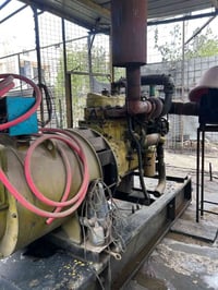 كتر للبيع عندي مكينه خبطة وتركتها راس توليد شغال ٣٠٠ك ٠٧٧٠٦٨٩٣٣٩٥