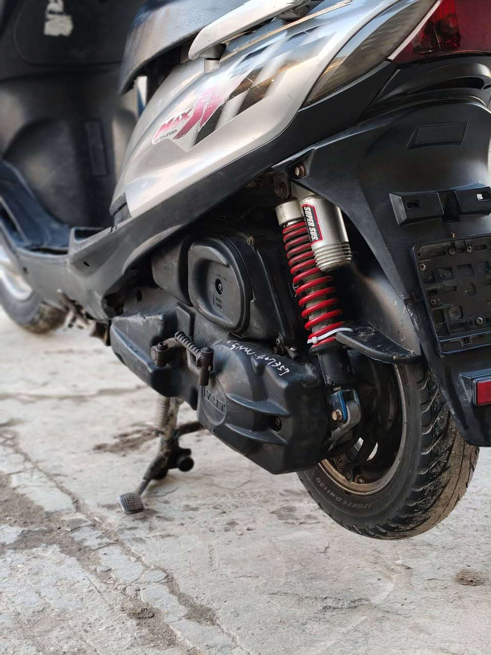 سلام عليكم دراجه ماكس 140 للبيع حاويه دراجة خير من الله نعومة وشلعه ومعدل كهربائيات كله شغاله مكينة مامفتوحه مكان بابل الحمزه الغربي للاستفسار
***********
