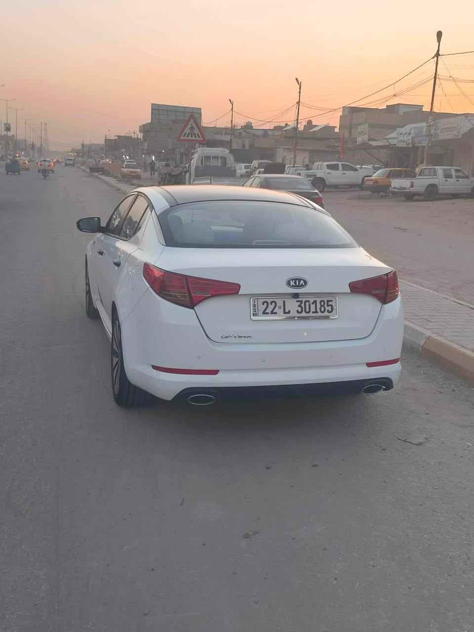 أوبتيما موديل ٢٠١٣ سياره خليجي فول موصفات عده بصمه رقم أربيل بسمي مداور ثاني يوم سياره بيه ٣ قطع صبغ بدون دواخل سياره محرك ٢٤٠٠ سياره جاهزه تخم تاير حدادي جديده تبريد  مكان سياره دوانيه مركز رقم *********** سعر ١١٠ وبيه مجال
