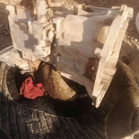 قطع غيار سيارات • للبيع