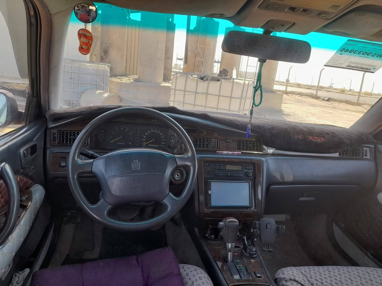 راس الثور تكم 
موديل 1998
مكفوله من الكص والحادث القوي والگص
رقم انكليزي باسمي مداور
العنوان نجف كوفه
الهاتف ***********
السعر 92 وبيه مجال قليل
