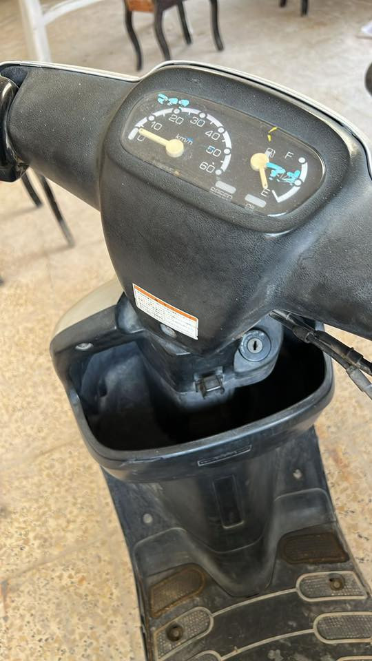 دراجه بترا بلاديه نظيفه مامفتوحه شبه متروكه مكاني ناصريه مركز / شارع ياحسين
السعر 450


**إذا كنت صاحب هذا الإعلان وتريد حذفه لأي سبب، رجاءا أرسل رسالة إلى الدعم الفني**