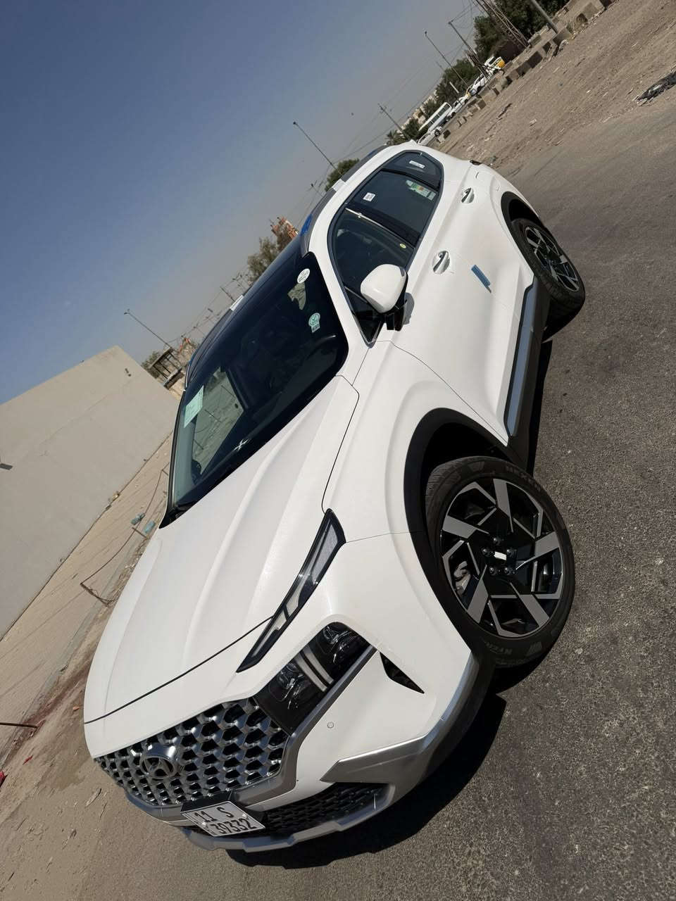 بسم الله الرحمن الرحيم 🤲

هونداي سنتافي V6 خليجي 2024 ماشيه 36 الف فقط وكاله الاولى موتورز فول مواصفات واحد على واحد سته سلندر 3.5مكفوله كفاله عامه من الدعاميه للدعاميه كير ومكينه كفاله رقم بغداد باسمي السياره بحاله الزيروو 

المواصفات: 🚗 رجاءً المواصفات مهمه !!
ويل حجم 20 الجبير 🛞
بانوراما 
7 راكب 🪑
لايت أربع عدسات 
جنطه كهرباء ذكيه ⚡️
مرايا وسطيه معتمه 
داخل لون لون 🟤
مانع تزحلق
حساسات أمانيه وخلفيه 🔔
تحكم ماوس 🖱️
كير أزرار 
بانوراما 🌁
كراسي 2 كهرباء 💺
بصمه ابواب ودخول ذكي 🔐
جنطه كهرباء ذكيه 🤖
مرايا كهرباء مع اشيار ⚠️
بردات خلفيه بلاديه ◾️
تبريد 3 قطع شاشه🧊❄️
4 انضمه قياده 🚀
شاشه جبيره 🖥️
رادارات ‼️
شاحن واير ليس 🔋
لايت وبك لايت ليد 💡
لايت زنون وعدسه دواره 🔦
تحكمات ستيرن 🎛️
اوتو هولد 

وهواي مواصفات غير مذكوره….

مكاني بغداد 📍.                ***********☎️

السعر :  💸 275 ورقه وبيه مجال بسيط
