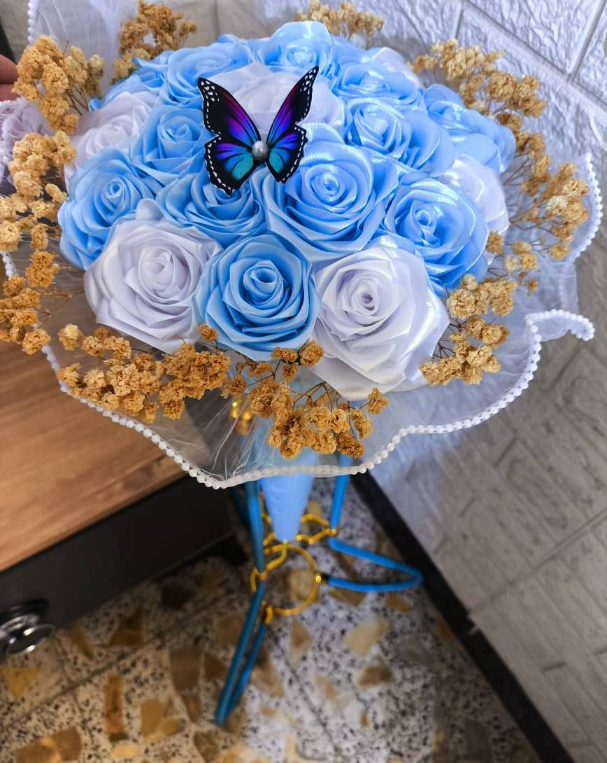 ورد ستن ومزهرية و ورد صناعي الاثنين متوفرات والوان الي تعجبكم


**إذا كنت صاحب هذا الإعلان وتريد حذفه لأي سبب، رجاءا أرسل رسالة إلى الدعم الفني**