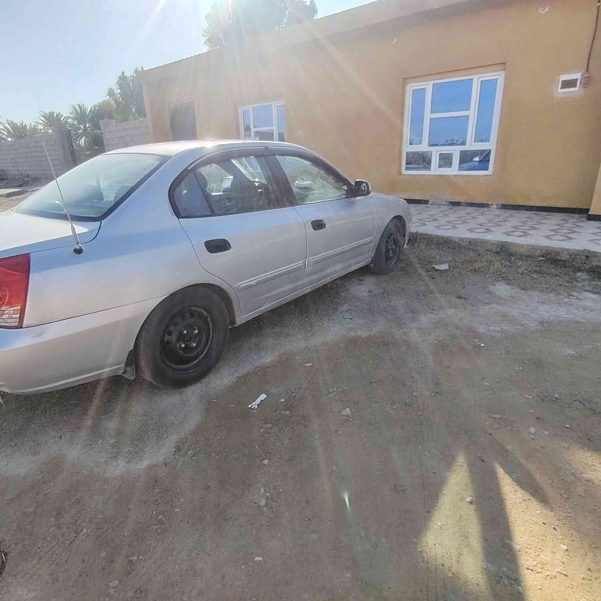 سياره لانتره البيع ٢٠٠٦ الون رصاصي كير عادي سياره مكفوله من كلشي وبسمي سياره خير من الله عنوان ديالى أطراف شهربان لي يحب يتواصل هذه رقمي *********** السعر ٧٥ وبي مجال كير عادي مو اوتوماتيك
