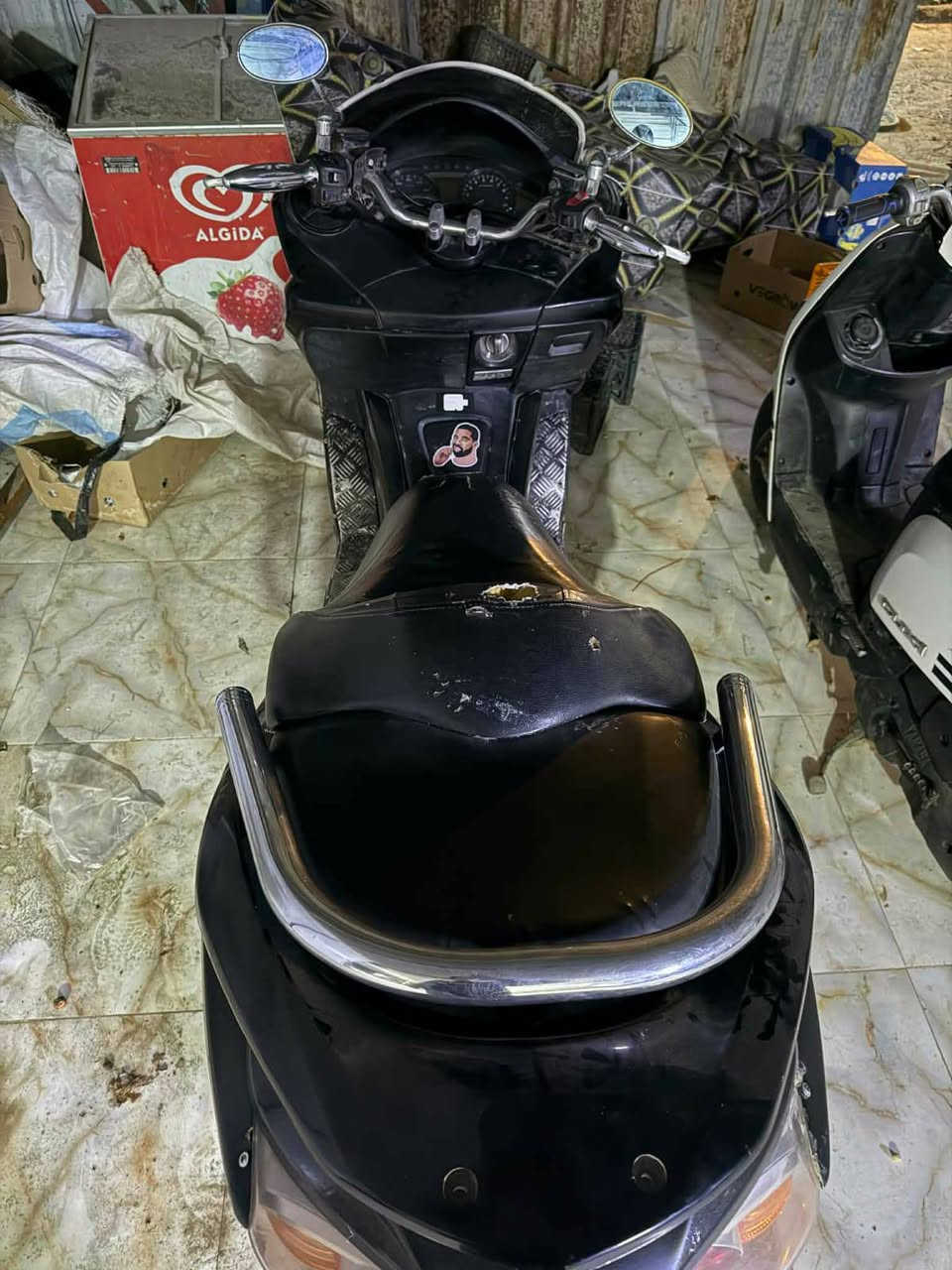 سلام عليكم فورزه صفر ١٠ نضيفه مكينه مفتوحه وهاذ رقم راعيهه لي يريده أخابره  +964 787 877 7245
