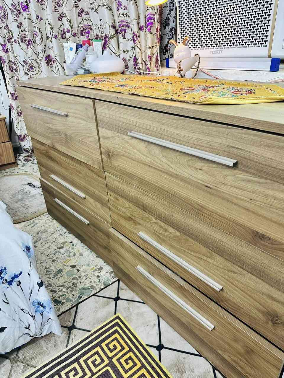 السلام عليكم
هذي غرفتي تركيه نفر ونص خمس قطع نظيفه جدا والضرر بسيط بالجامة 
مكاني بغداد 
السعر ٣٥٠


**إذا كنت صاحب هذا الإعلان وتريد حذفه لأي سبب، رجاءا أرسل رسالة إلى الدعم الفني**