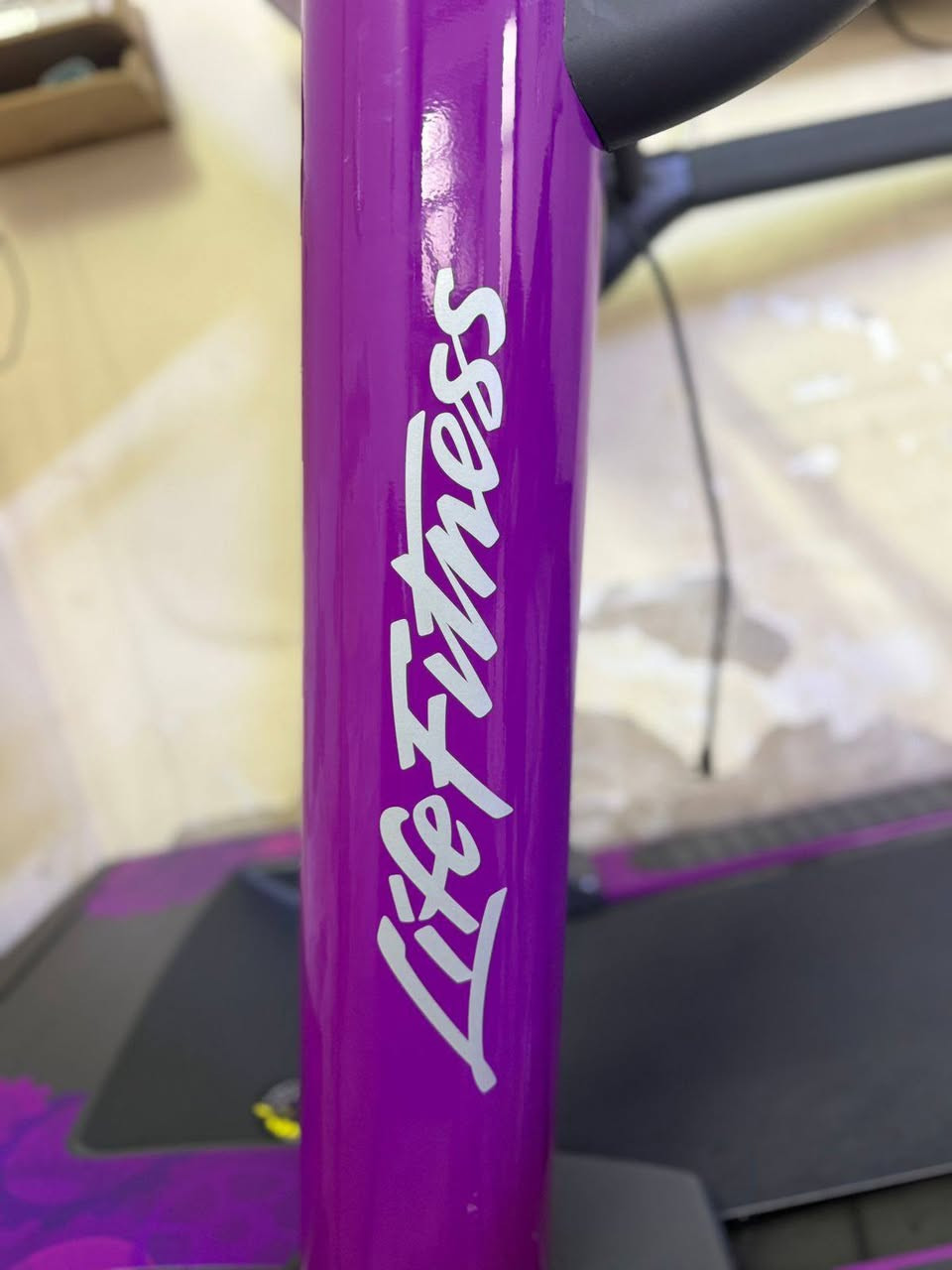 سلام عليكم جهاز جري لايف فتنس امريكي نظيف جدا ما مستخدم جديد لاستفسار الاتصال على الرقم ***********
