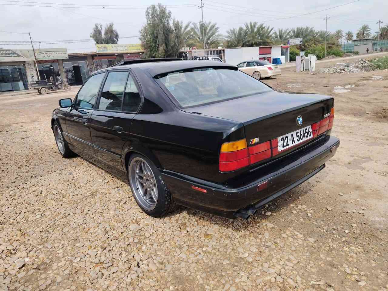 سلام عليكم بي ام موديل 1992
كير محرك خير من الله لاتنقيص لاتبخير 

حداديه نضيفه 

اكسل رون ناصي 

تبريد شغال 

سلايت شغال 

برده خلفيه 

ويل ام 

دعاميات ام 

دبل جكمجه دبل ارباك 

داخل صاج غرفه جديده 

سستم صوت مسجل بلاتوث 

مكان بابل الكفل السعر 57 وبي مجال 

*********** للستفسار
