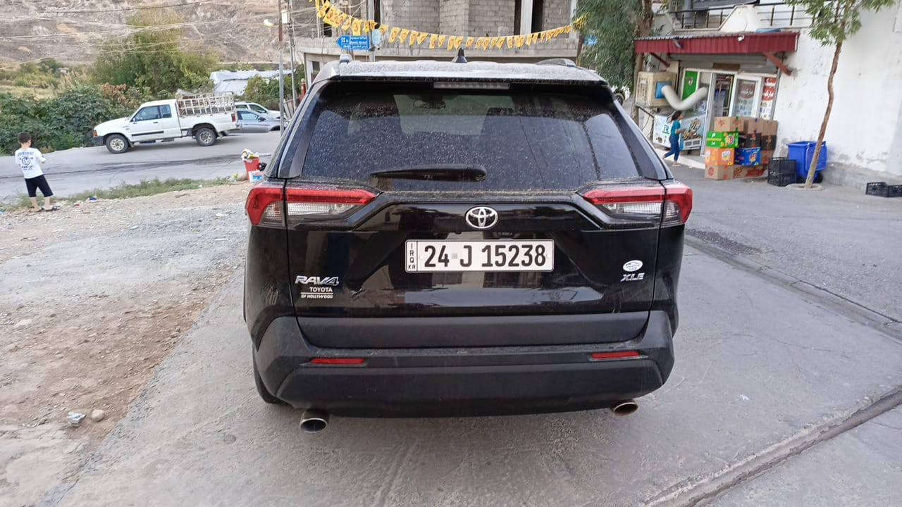 رافور XLE مودێل 2021 بێ سلایت و بێ دبل 
سینگ و پشت کبس 
ایرباک نەڤە بوینە 
دەرگەهەک بەخ بێ داخلی 
بنێ دەرگەهەکێ تعدیل بارد 
سەرێ جاملی سینگی کارتەکا بچیک 
سیارە زور یا پاقژە هیچ لێدانەک نینە 
سیارە 186 یا برێڤە چوو 
لینکێ رقم شانسی 
https://share.google/Gk4dqyH8OCfy0DvBk
 و رەقەم شانسی یێ دگەل وێنا دا هەیی


**إذا كنت صاحب هذا الإعلان وتريد حذفه لأي سبب، رجاءا أرسل رسالة إلى الدعم الفني**