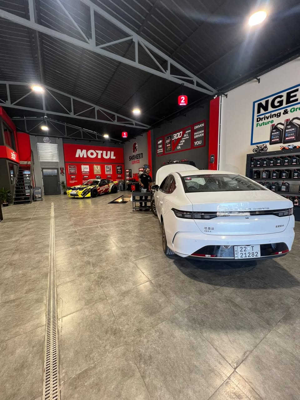 خدمات شاهين موتول كركوك 
عنوان كركوك حي الواسطي سايدين النجده 
بين محطة السلام و محطة الأصدقاء 
مجاور مركز شاهين لتقنية اضواء السيارات 
الوكيل الرئيسي لزيوت موتول  
***********
***********
