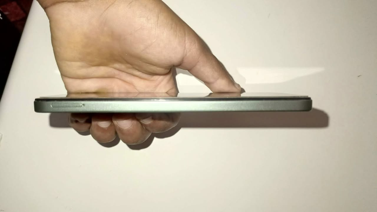 السلام عليكم هونر بطاريه 5000 ذاكره 256الجهاز نضيف استعمال بيت السعر خاص ***********
