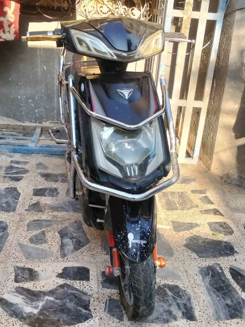 دراجة شحن عطلانه ابيع كوم حيديد السعر 150وبيهه مجال خاص موجود رقم الهاتف ***********
