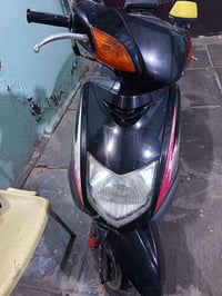 سكنس 110ياباني للبيع طافيه أبيع كوم حديد، الله شاهد محتاج فلوس السعر 4...