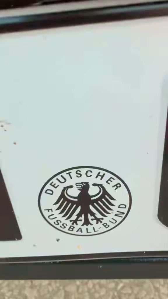 سلام عليكم ستوته صقر موديل 2016وراق اصولي ورقت وكيل بيه كهربايت كله شغاله تخم تاير جديد ويل جديد دبلات شغله محرك 2020اكسن جديد باتري جديد تانكي جديد مال جناي السعر مليون و200بيه مجال قليل الاستفسار ***********مكان الحمزه الغربي
