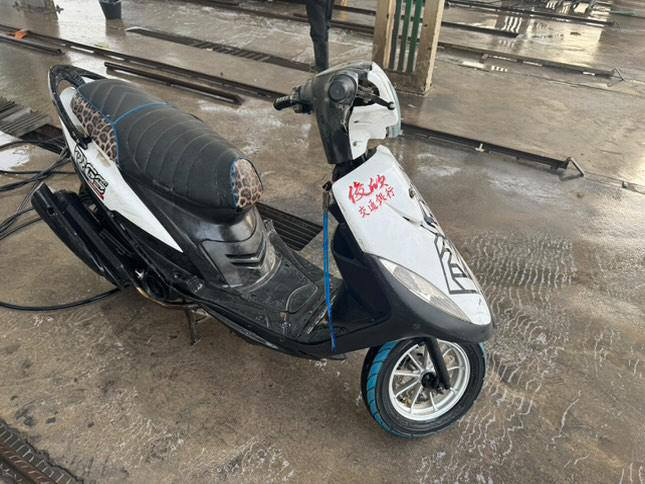 ماكس عدله بلادي 
دوشمت كشن 
كفرات موشمه 
شلعه ومعدل فول 
بوشه بلادي 
وبيها كسر بل سبايدر بسيط 
مكاني الزعفرانيه قرب الكليه العسكريه 
تواصل ***********
