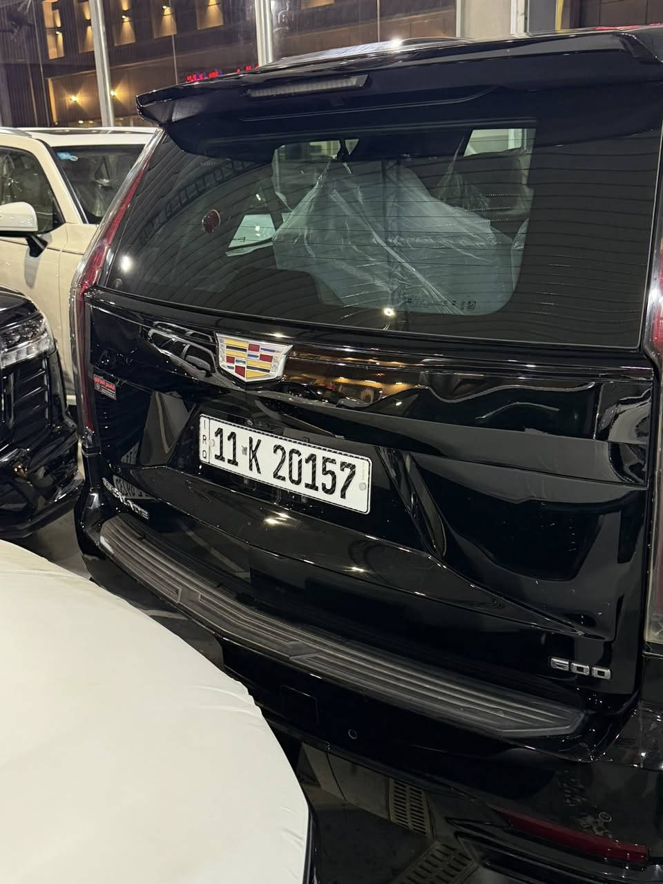 🇺🇲 CADILLAC ESCALADE Black Edition /Espresso🇺🇲
كاديلاك اسكاليد بلاك ايدشن

( خليجي وكاله )الموديل:2023

حجم المحرك : 6,2 لتر

عدد الاسطوانات : 8 سلندر 

المواصفات  : فول اوبشن            مقاعد مساج +تبريد +تدفئه مقاعد +مقاعد بقلاوه              تنده كنتاره.                                  لون الداخل اسبريسو 

* نظام هيدروليكي ( جكات )

* رادار امامي + مانع تصادم

* دخول ذكي للسياره + تشغيل بصمة + فتح صندوق السياره بحركة الرجل

* المقاعد كهرباء من الجلد الفخم + تدفئة وتبريد

* نظام رؤية محيطيه + كامرة داخليه Bird View

* فتحة السقف بانوراما 

* الإضاءة زينون + LED

* سستم صوت AKG 

السياره رقم بغداد 

***********

***********
