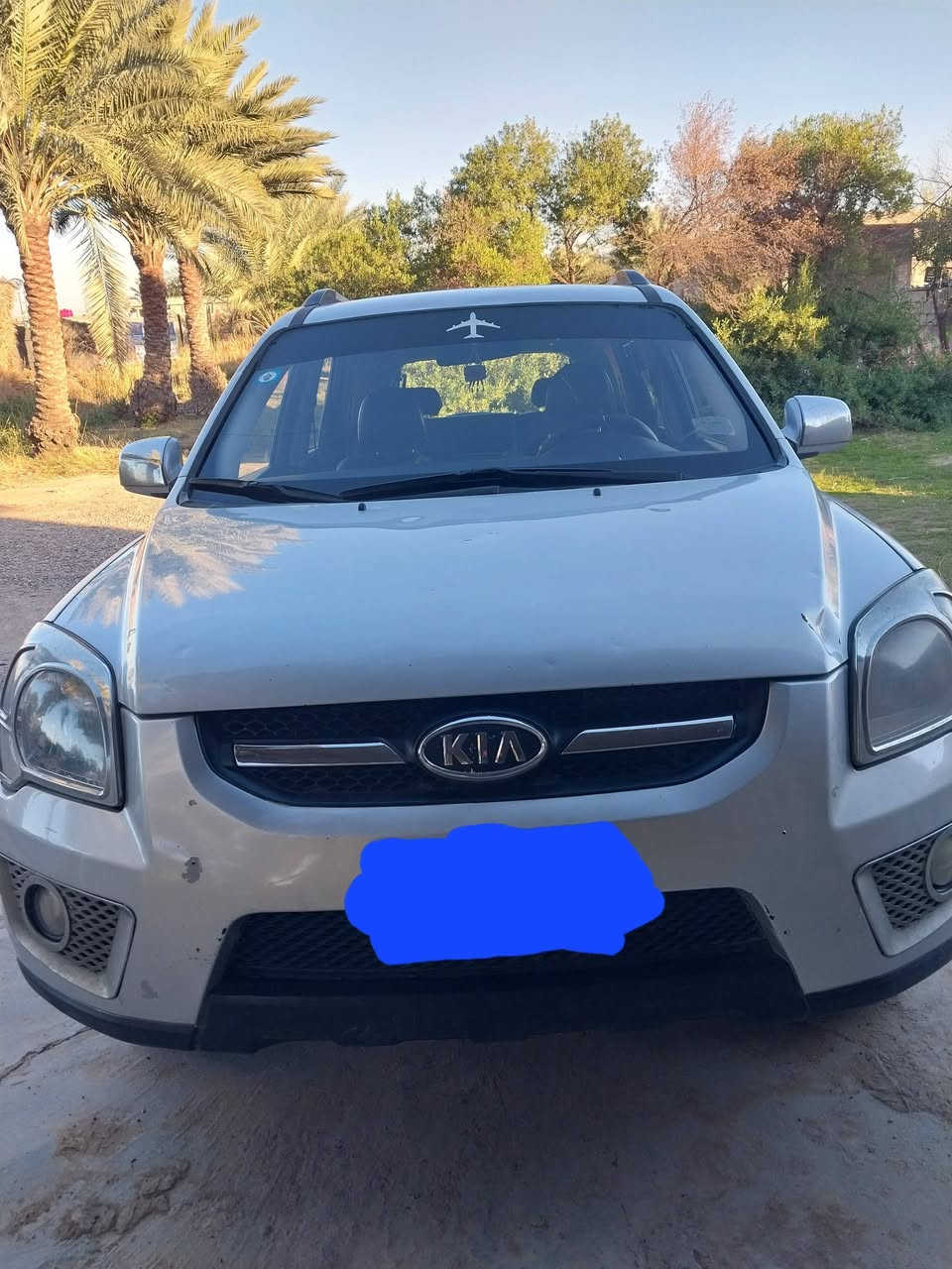 السلام عليكم سيارة سبورتج ٢٠٠٩ سيارة كفالة عامة تدفئة تبريد محرك كير تخم تاير كله مكفول رقم بغداد سنوية باسمي ما عليها أي غرامة
رقم الواتساب والعادي ***********/***********
