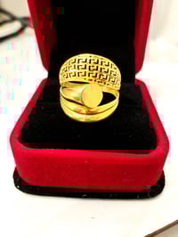 محبس نسائي • اماراتي • ٢،٤٩غم