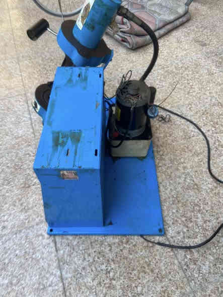 اجهزه كبس صوندات للبيع
الزرق ماطوره عاطل و الصفر شغال مابي شي 
العنوان البصره القرنه مكلف بنشر 
هاتف ***********
