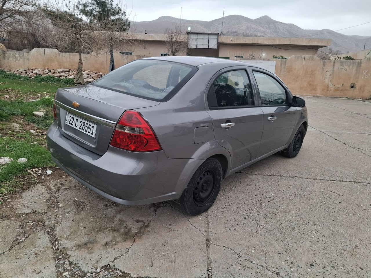 ئە ڤیۆی گیر عادی 

مودیل 2009 مە کینە گە ورە یە حیزام بۆیاخە لە سە ر ساغە  گیرو مە کینە ی بە شە رت جەمبیکی خە فیفی لە دواوە هە یە سە نە وی بە سە رنە چووە هیچ مە سروف تیا نیە بە شە رت سە یارە یە کی زۆر پاك و جوانە  سعر 52 وە رە قه  کە میك معامە لە شی تیایە  ژمارە تە لە فۆن  *********** كويسينجاك, أربيل
